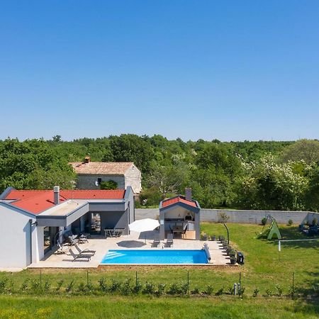 Vila Nora With Heated Pool Marčana Extérieur photo